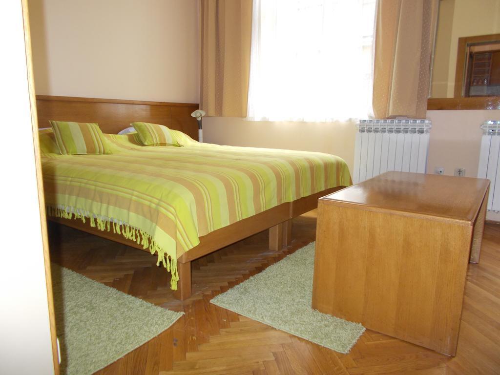 Studio Apartments "Chess Club Bosna" Sarajewo Zewnętrze zdjęcie