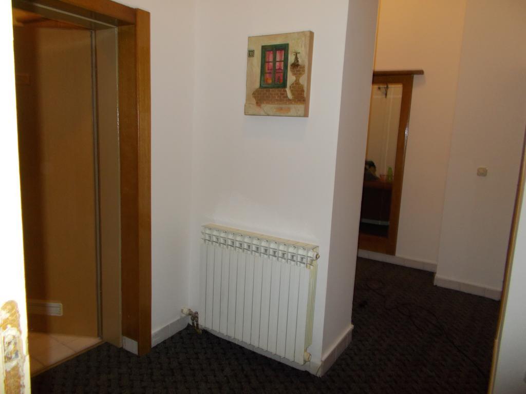 Studio Apartments "Chess Club Bosna" Sarajewo Zewnętrze zdjęcie