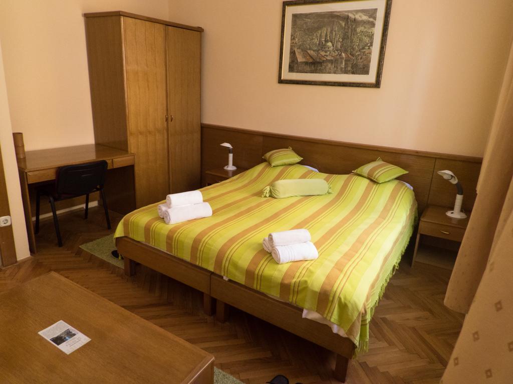 Studio Apartments "Chess Club Bosna" Sarajewo Zewnętrze zdjęcie