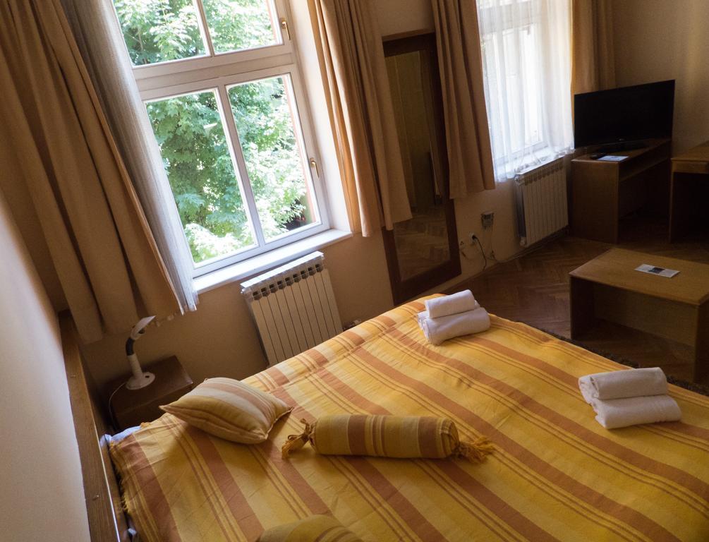 Studio Apartments "Chess Club Bosna" Sarajewo Zewnętrze zdjęcie