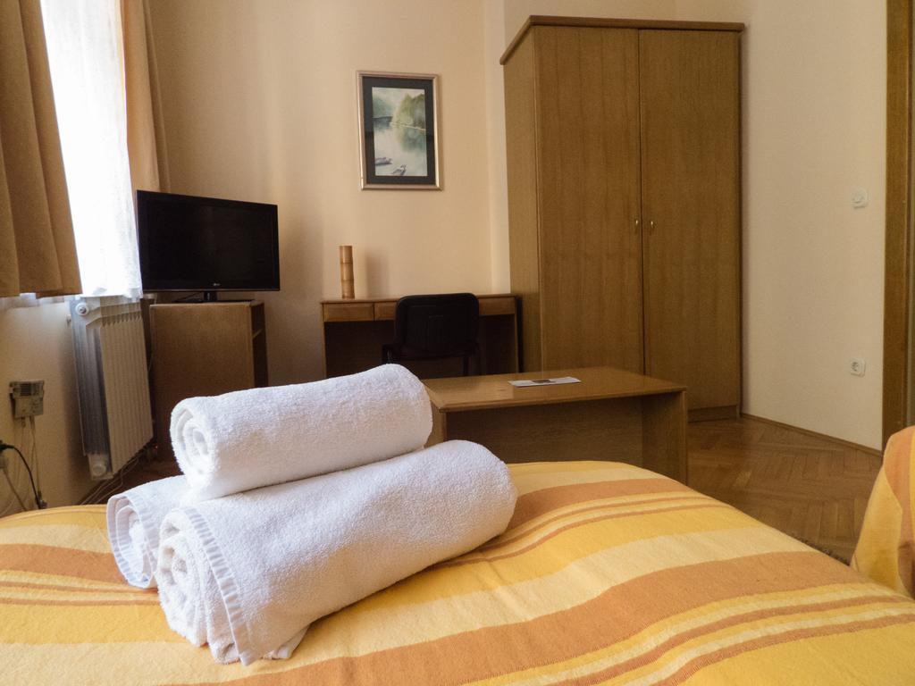 Studio Apartments "Chess Club Bosna" Sarajewo Zewnętrze zdjęcie